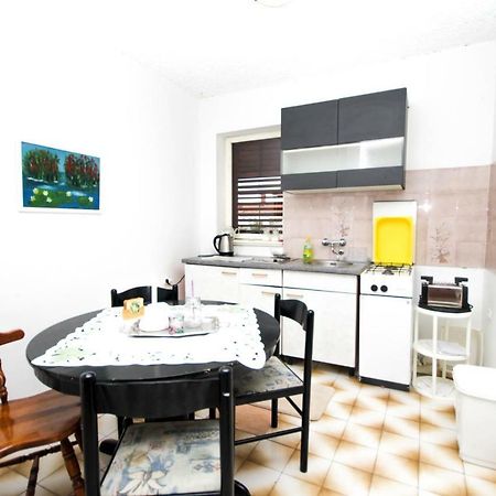 Tribunj Apartmani Extérieur photo