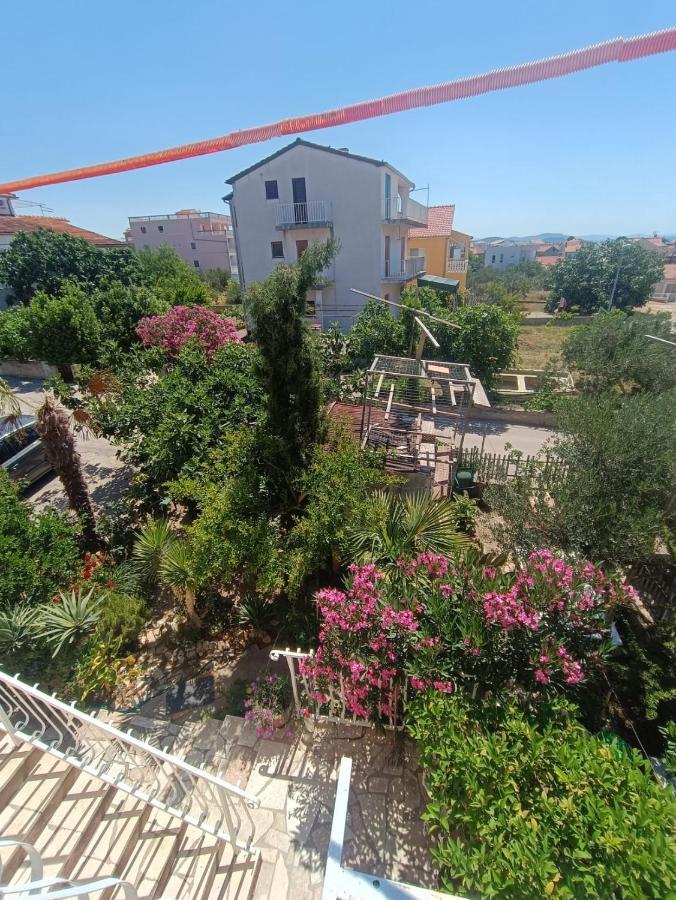 Tribunj Apartmani Extérieur photo