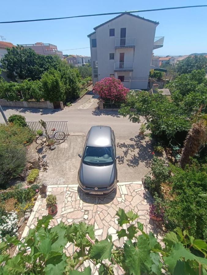 Tribunj Apartmani Extérieur photo